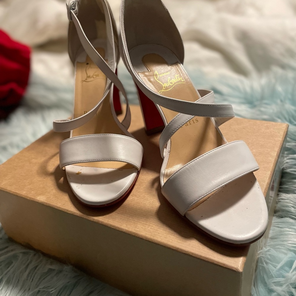 Christian Louboutins White Loubi Bee 85 Kid